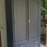 Parisian wardrobe in solid oak