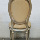 Paire de chaises de style Louis XVI