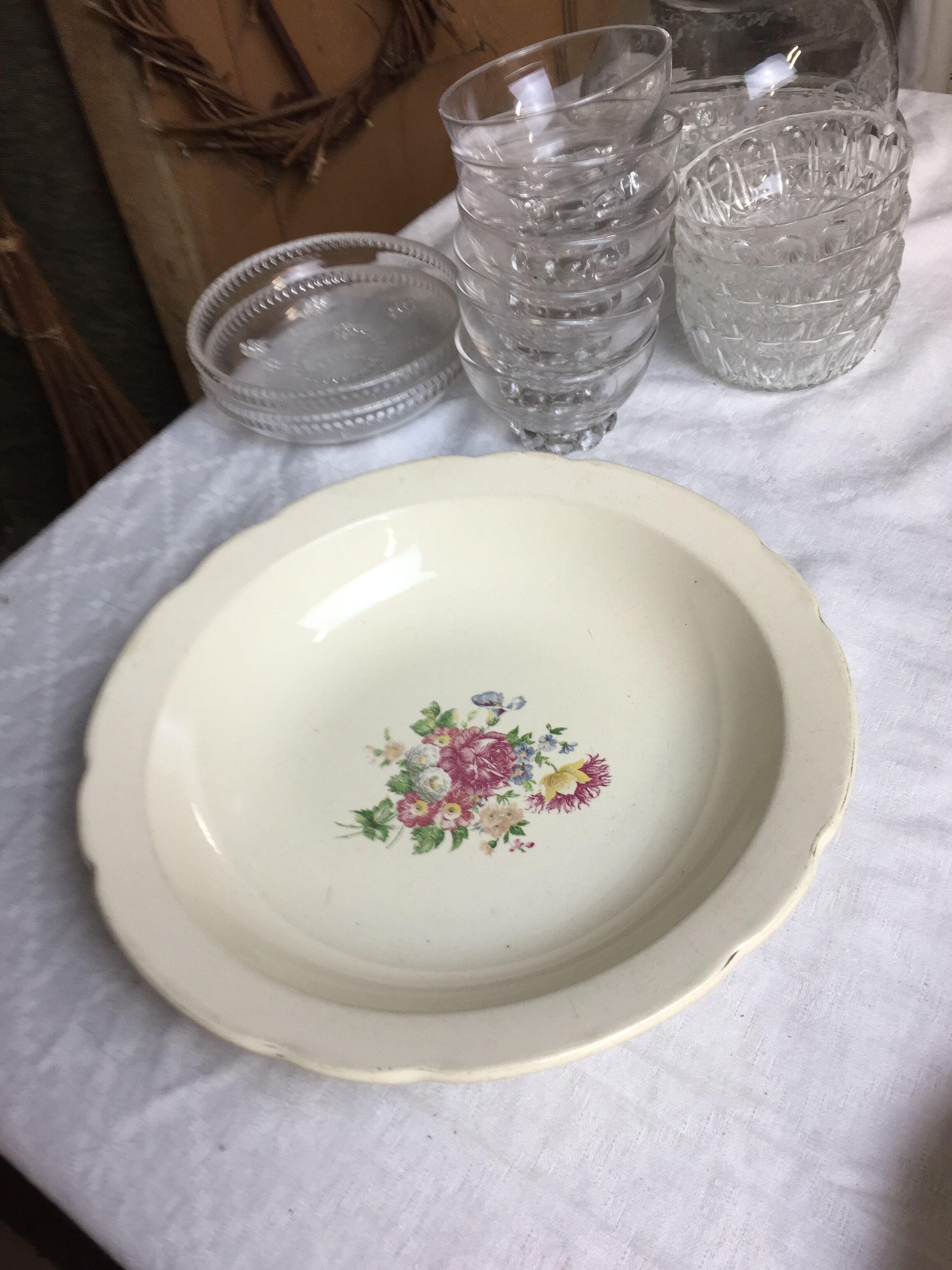 Round hollow dish made in France Digoin Sarreguemines Sevigne model