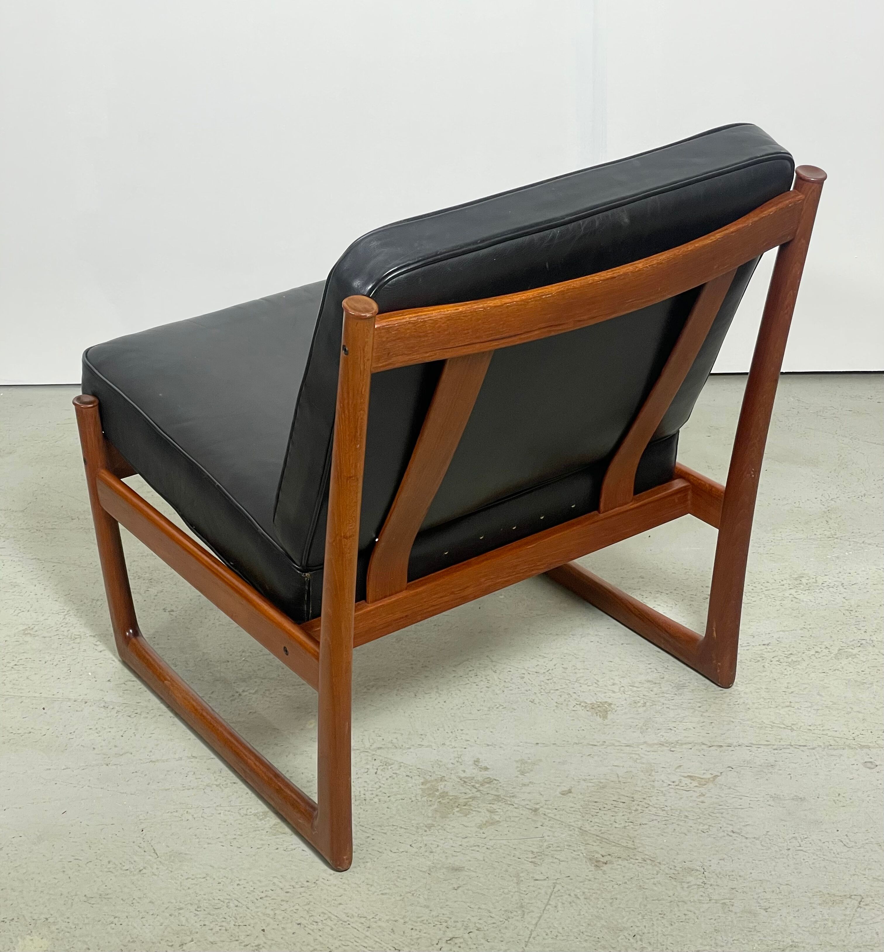 Armchair by Peter Hvidt & Orla Mølgaard Nielsen FD130 for France & Søn