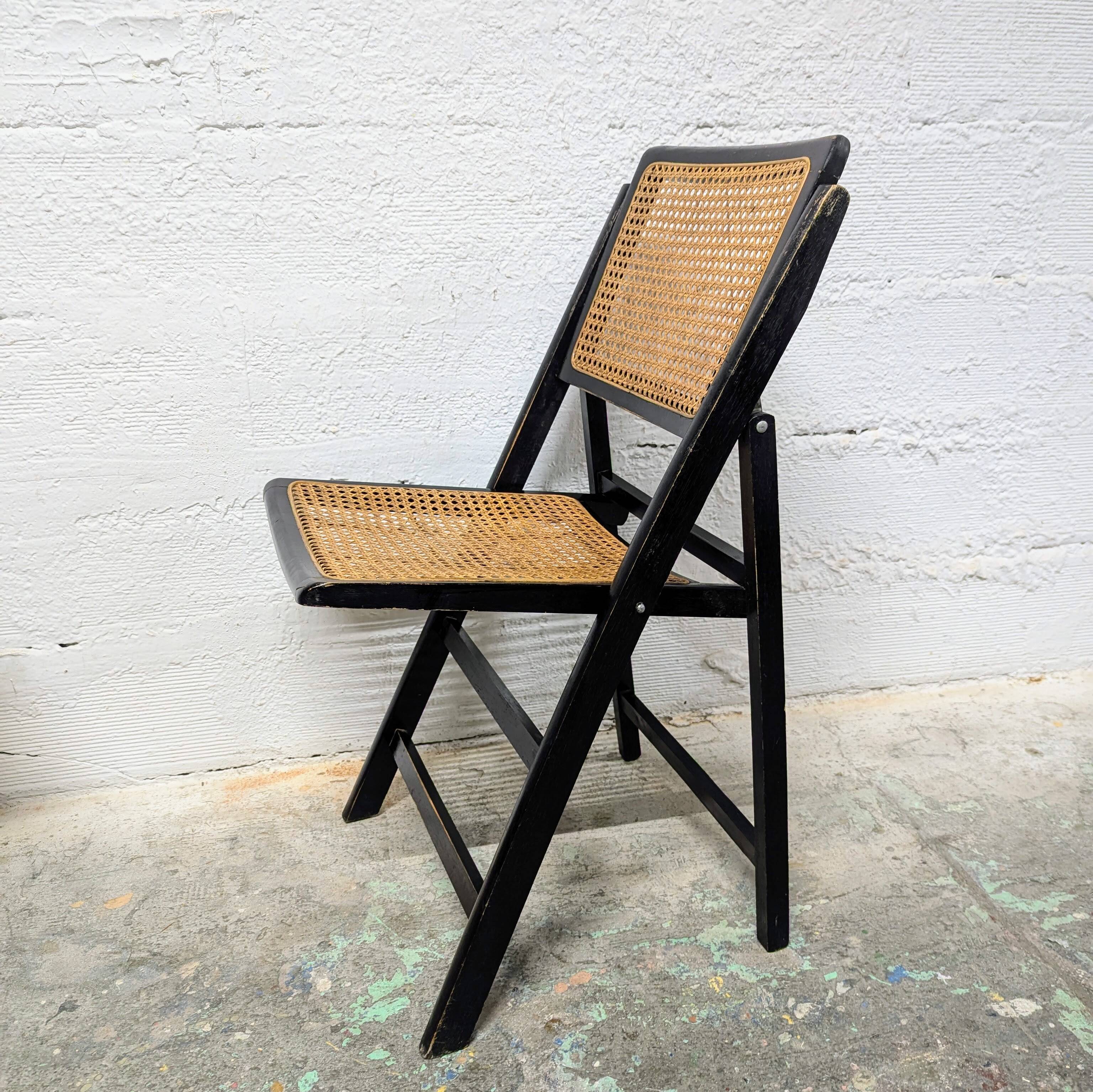 Folding cane chair
