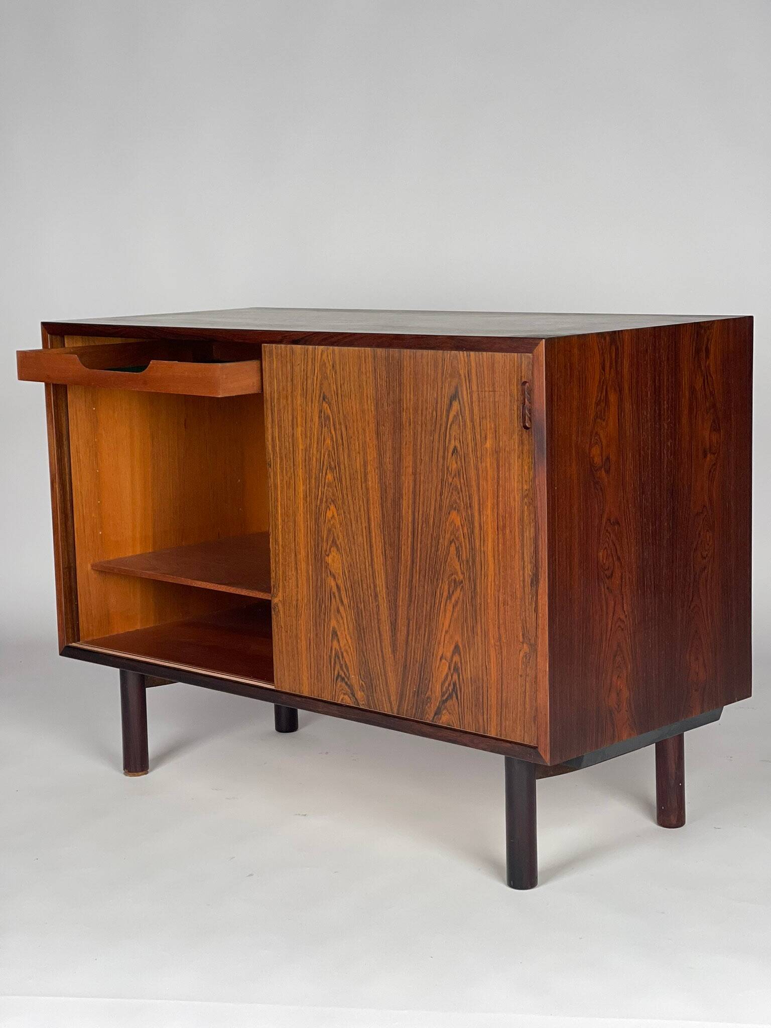 Buffet scandinave en palissandre année 60