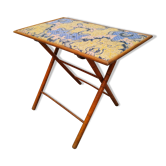 Folding table with bamboo and fabric