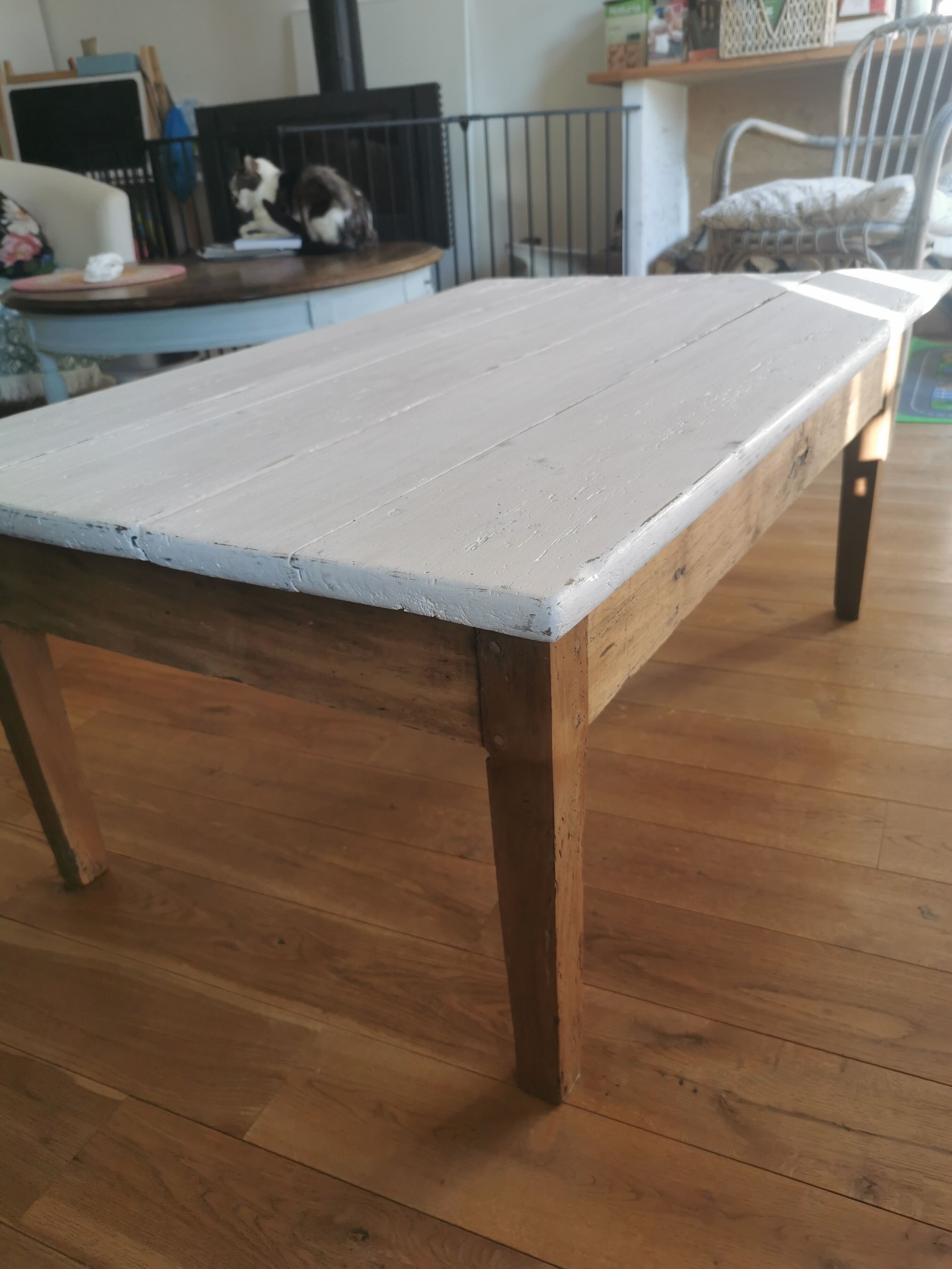 Coffee table
