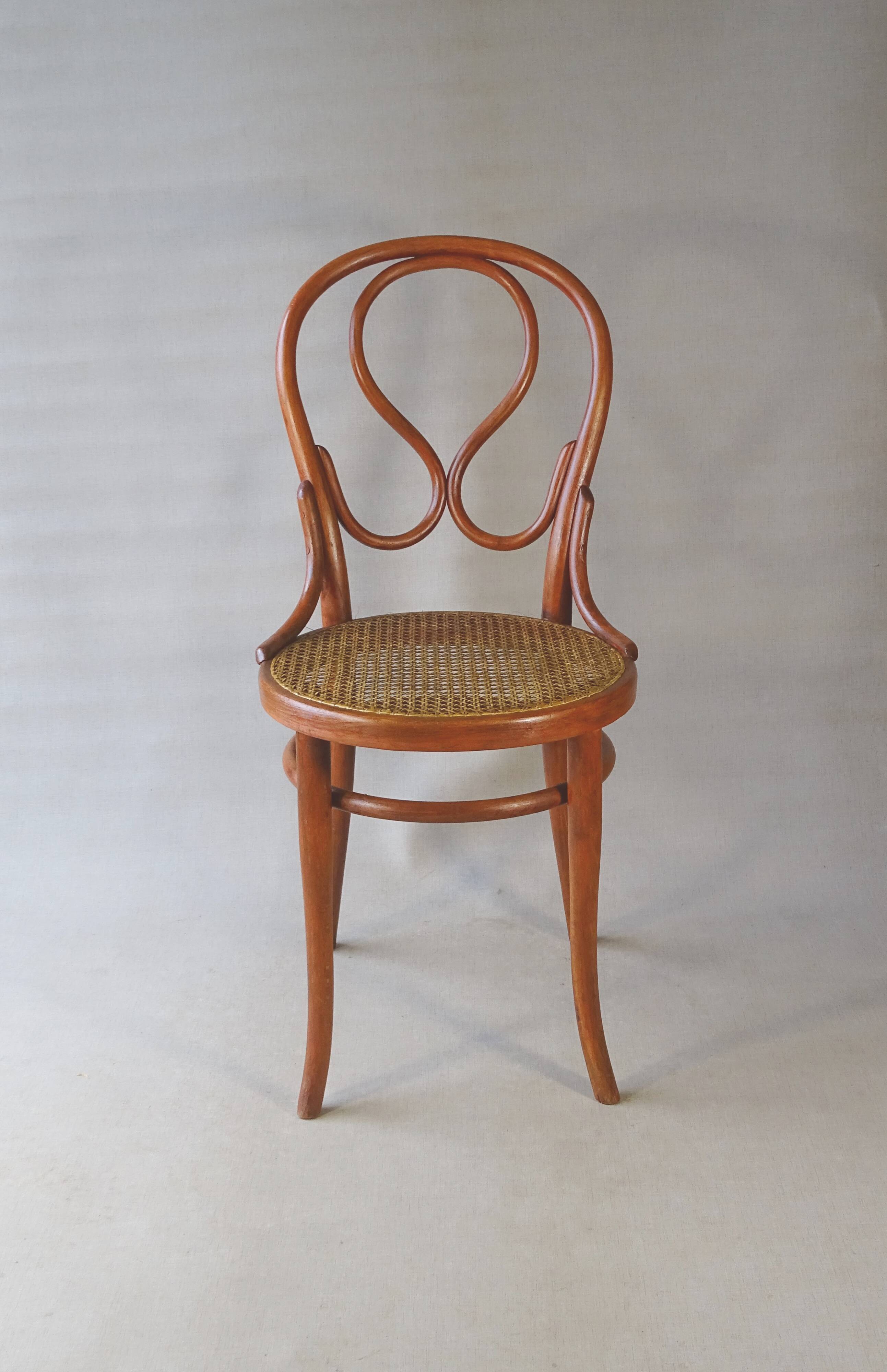 Chaise bistrot cannée Thonet dite "Oméga" n°20, 1890