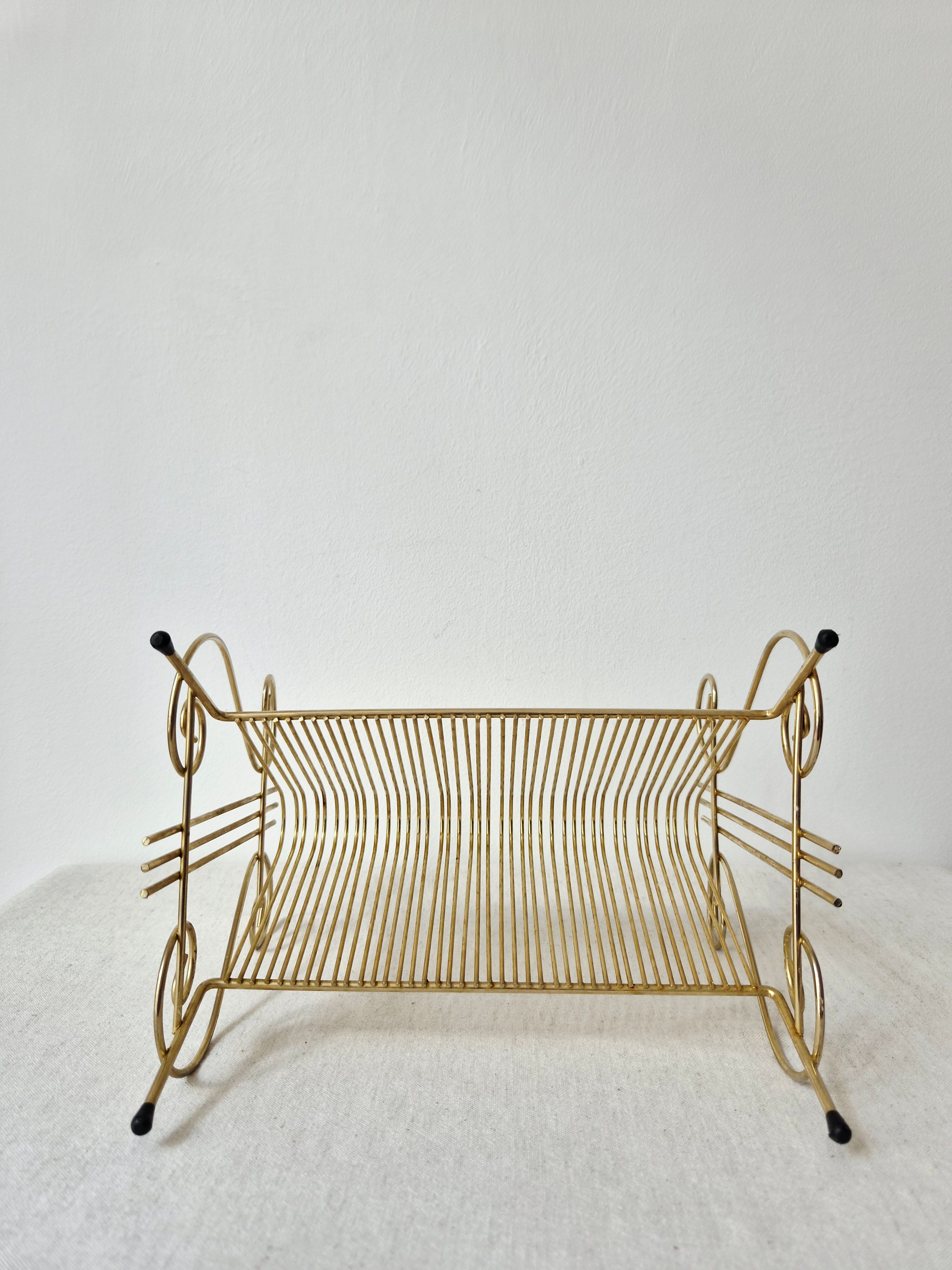 Vintage gold metal vinyl record rack '60s/'70s