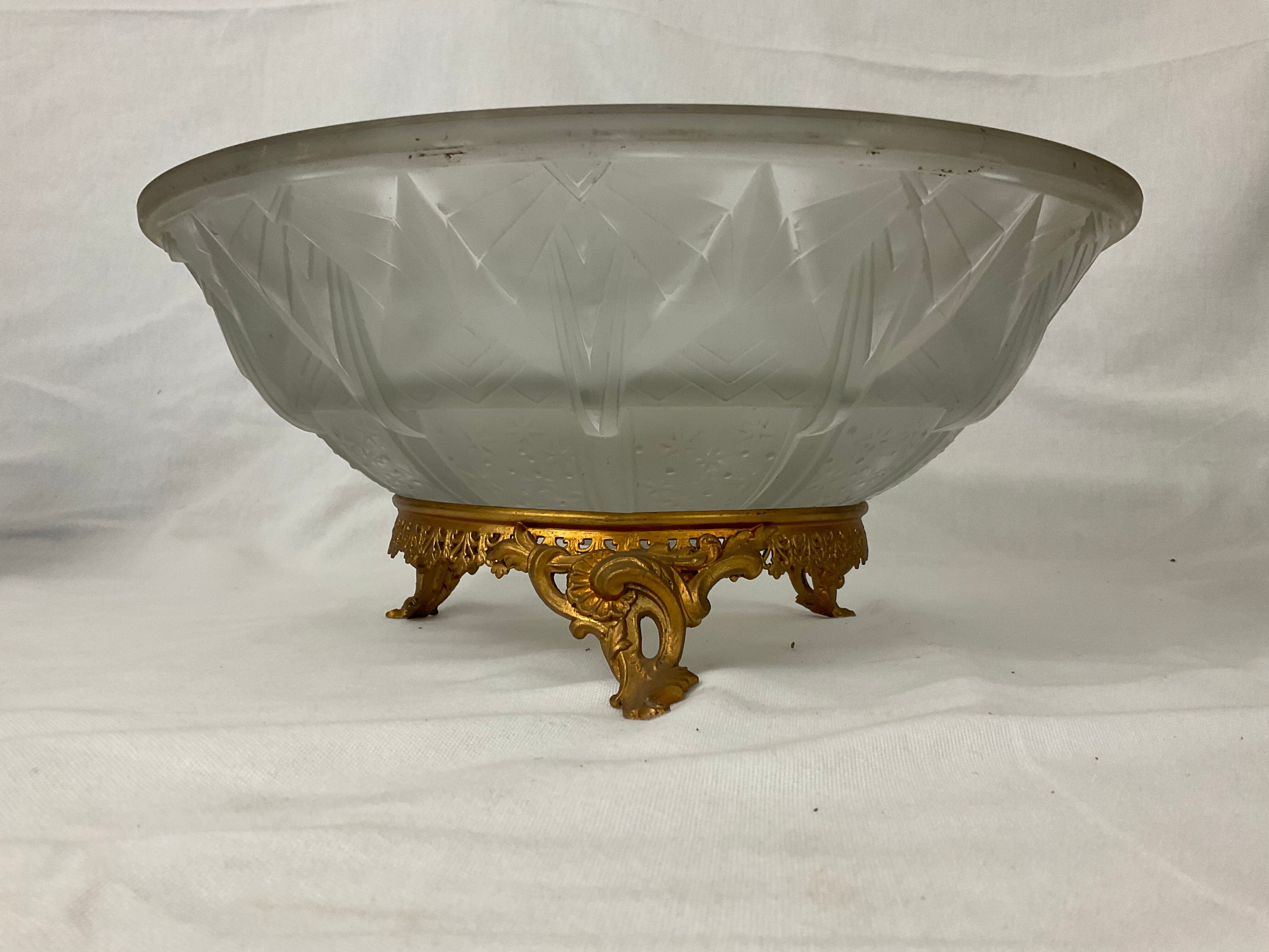 Fruit cup centerpiece in frosted glass and art nouveau art deco bronze signed Muller frères