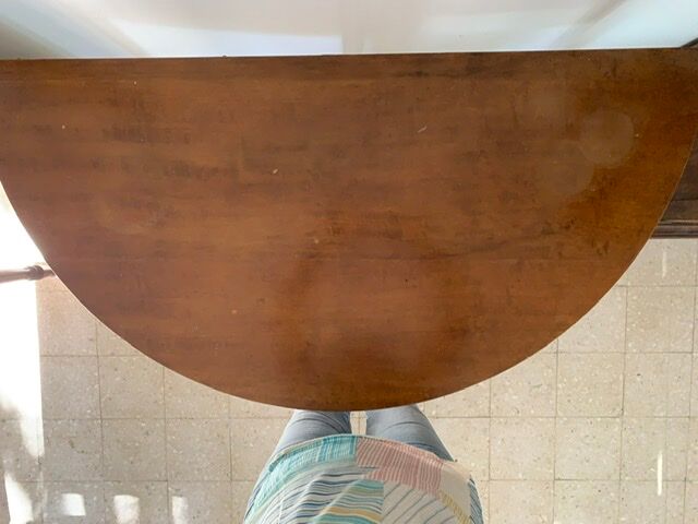 Table demi lune