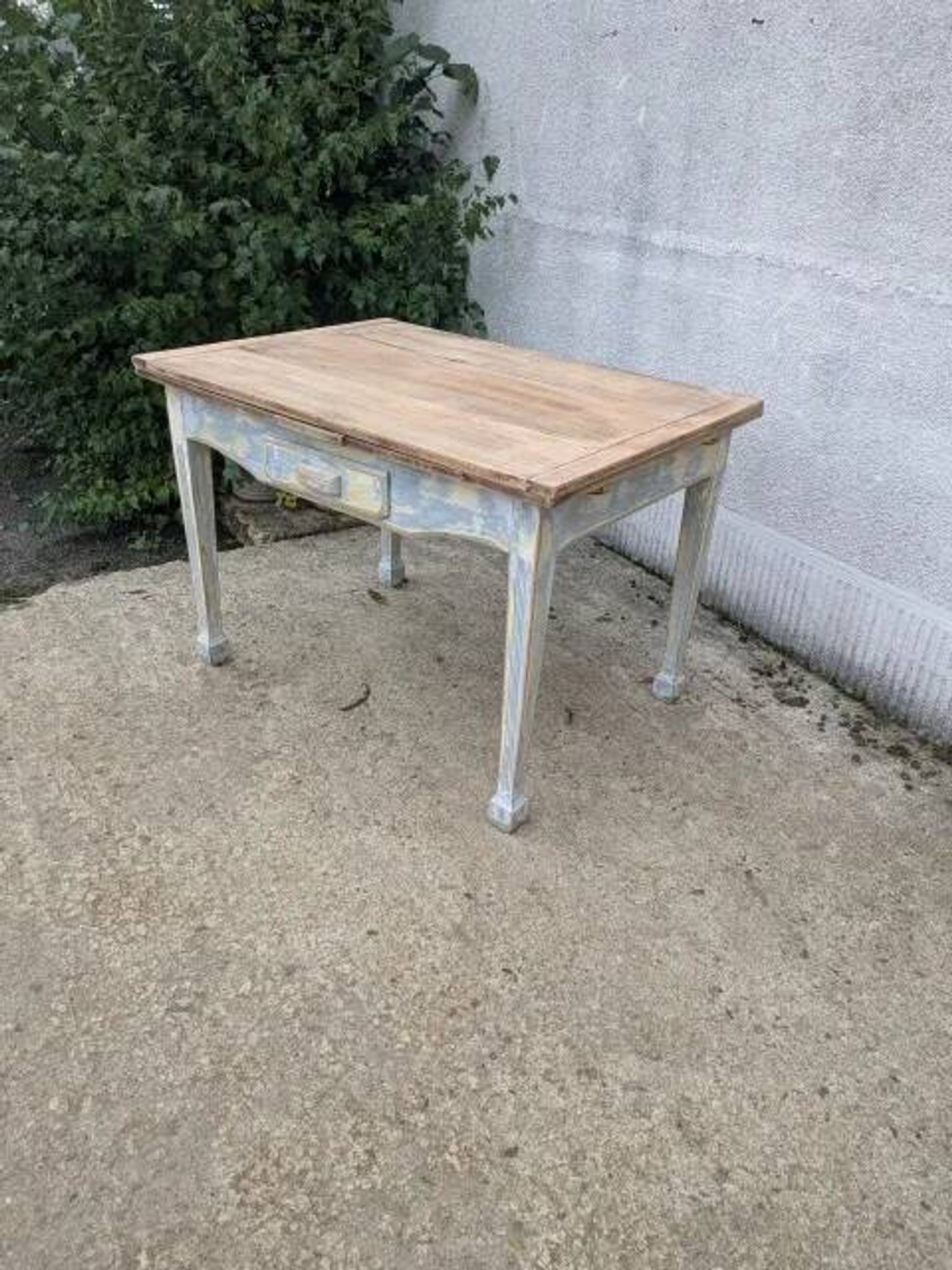 Table, bureau extensible