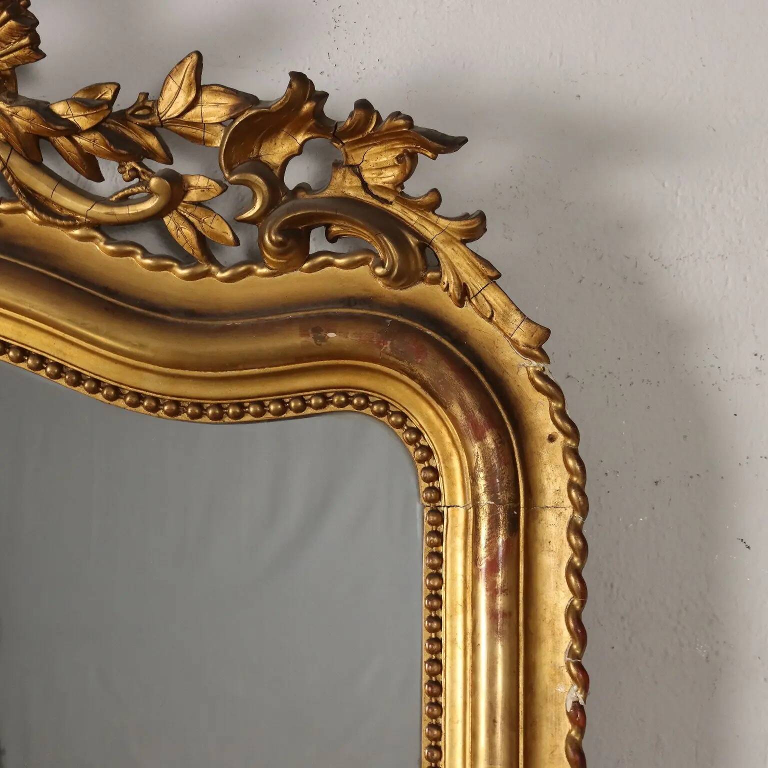 Eclectic antique mirror in gilded wood, Italy, 19th century