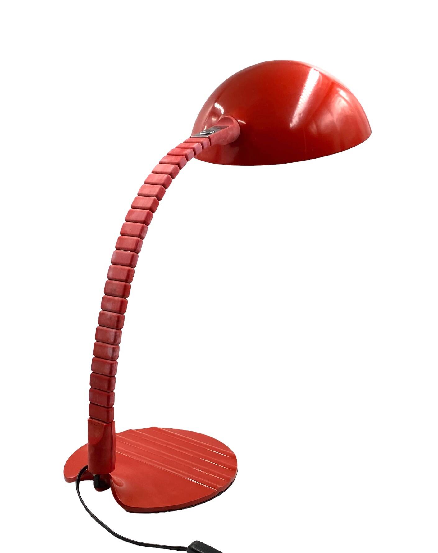 Elio Martinelli, Flex Calotta mod. 660 bright red table / desk lamp, Martinelli Luce Italy, 1972