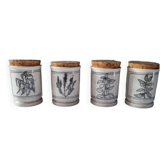 Set of 4 herbalist ceramic pots