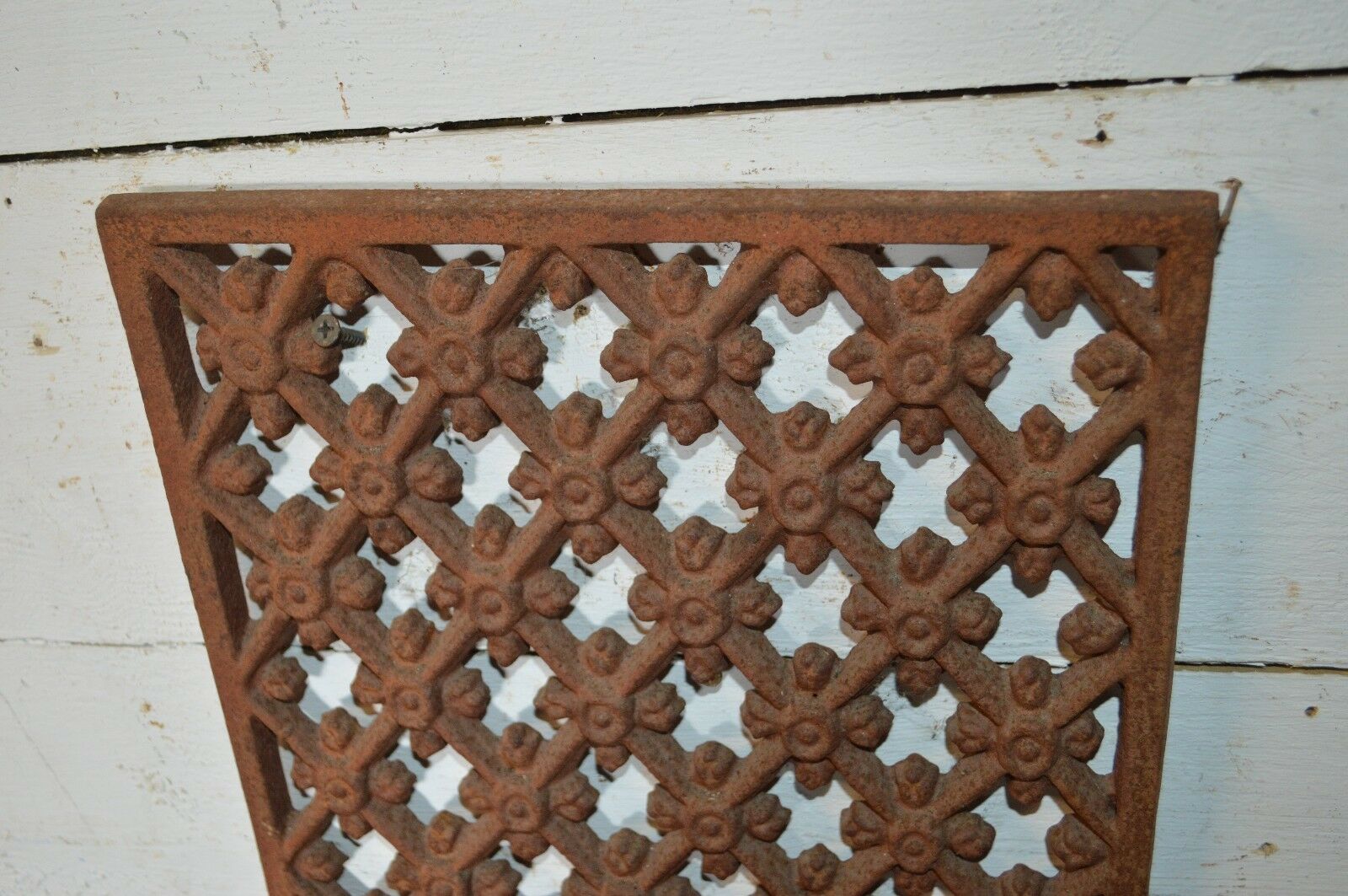 Cast iron grid