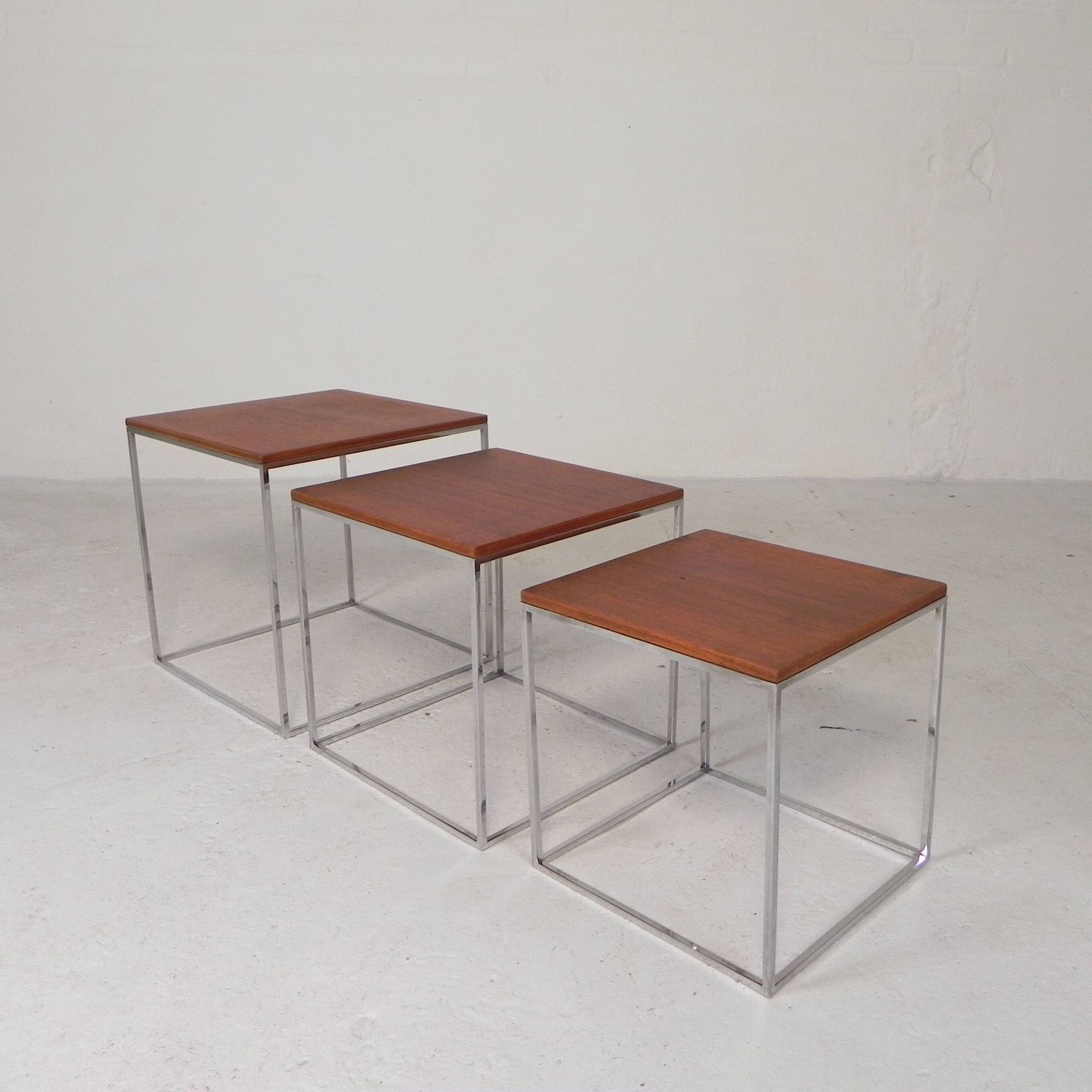 Ensemble de 3 tables d'appoint, ensemble mimi, années 1960
