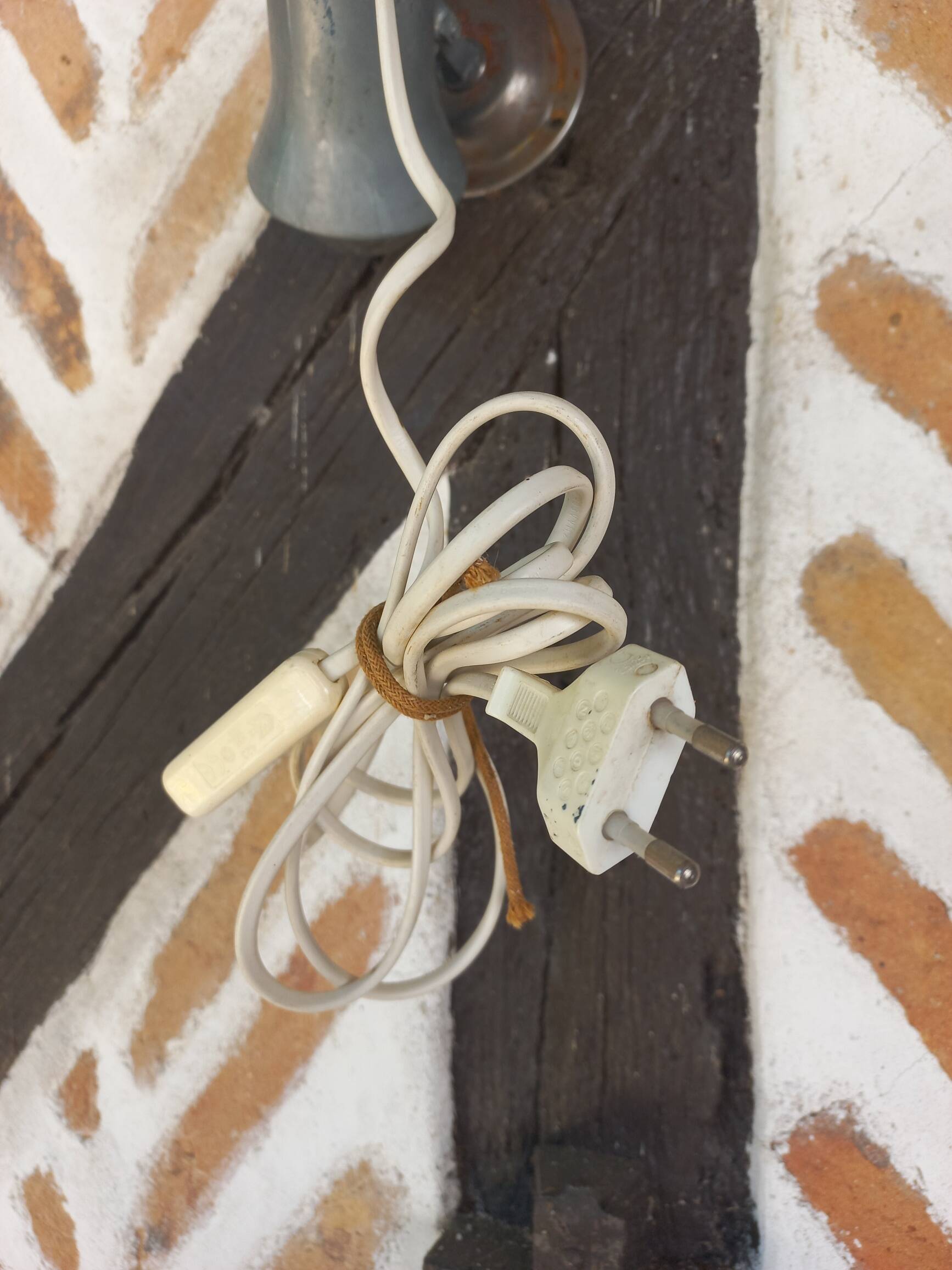 Lita 1960 spotlight wall light