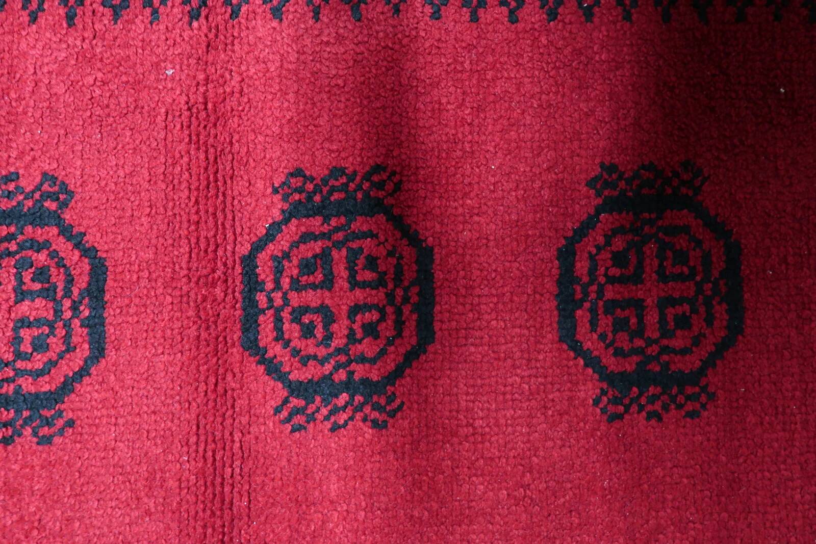 Vintage French Savonnerie rug 3.8' x 6.5' 1960s - 1C1226