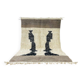 Beni Mrirt rug - handmade Moroccan rug size 150 x 250 cm.