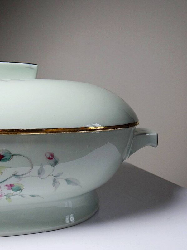 Soupière style art déco décor floral porcelaine céladon vintage Limoges France