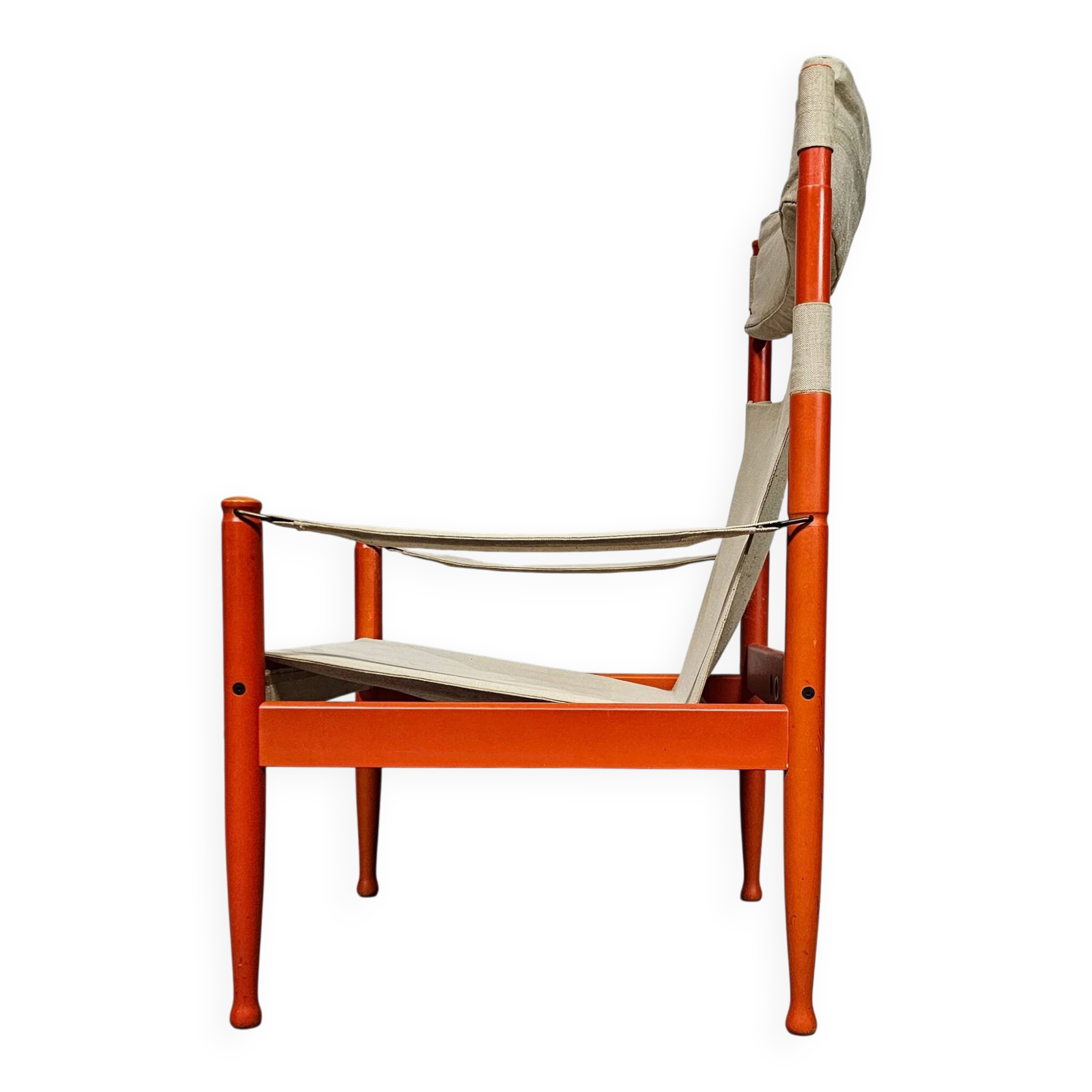Safari lounge chair, model 30, designed by Erik Worts and manufactured by Niels Eilersen, Denmark 1960.