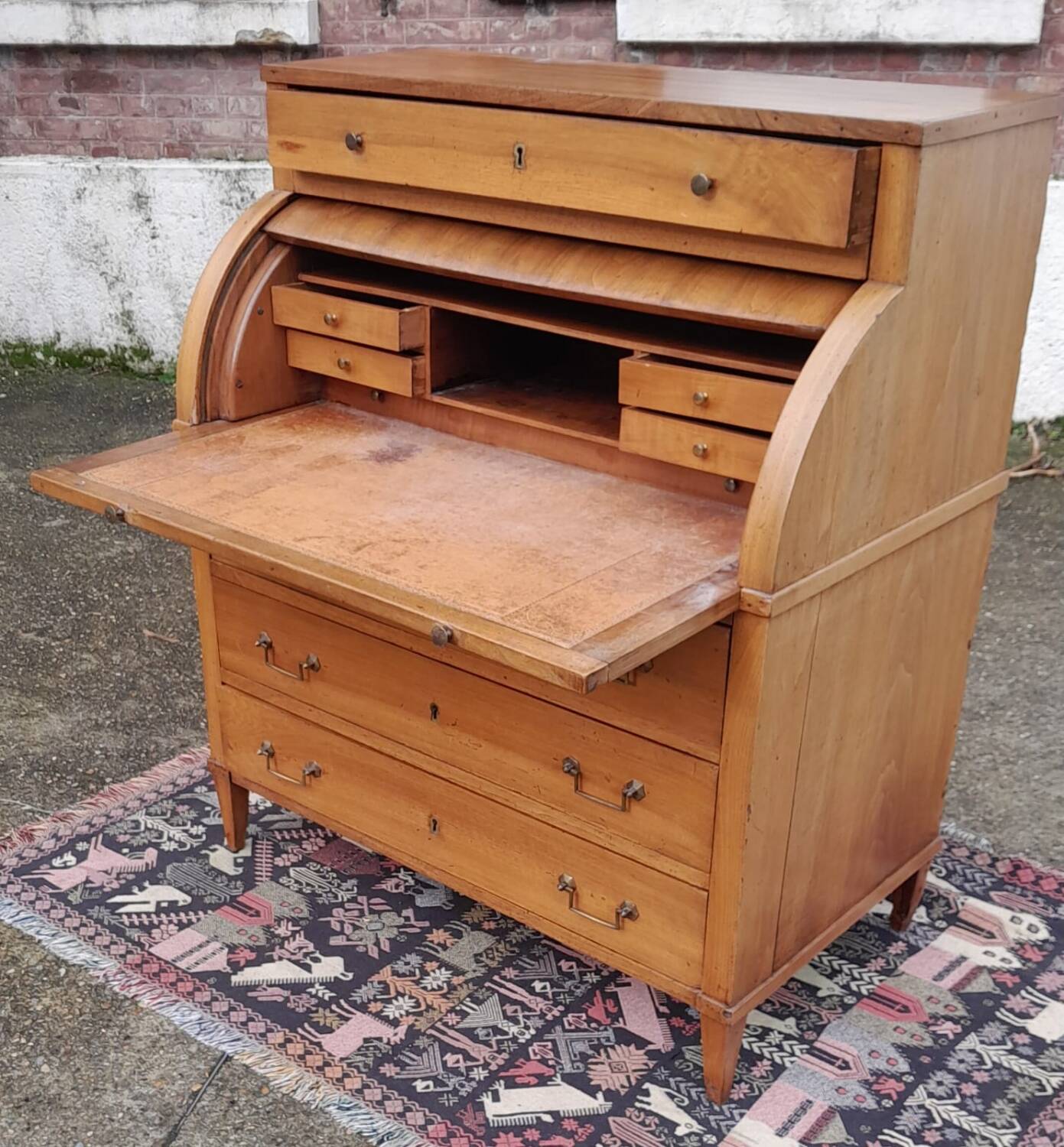 Louis XVI Walnut Cylinder Desk, 18th Century.