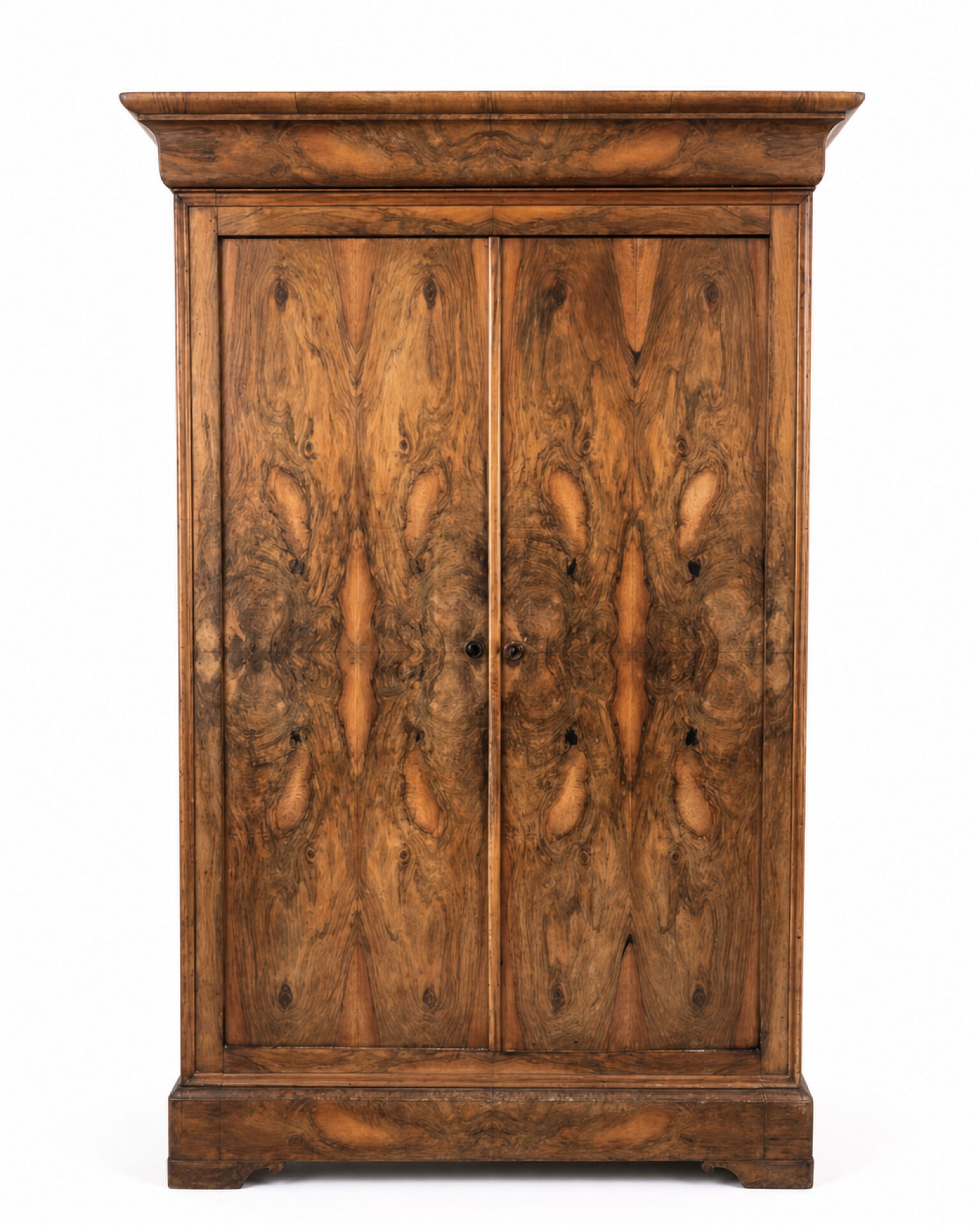 Louis-Philippe wardrobe in walnut burl – 19th century