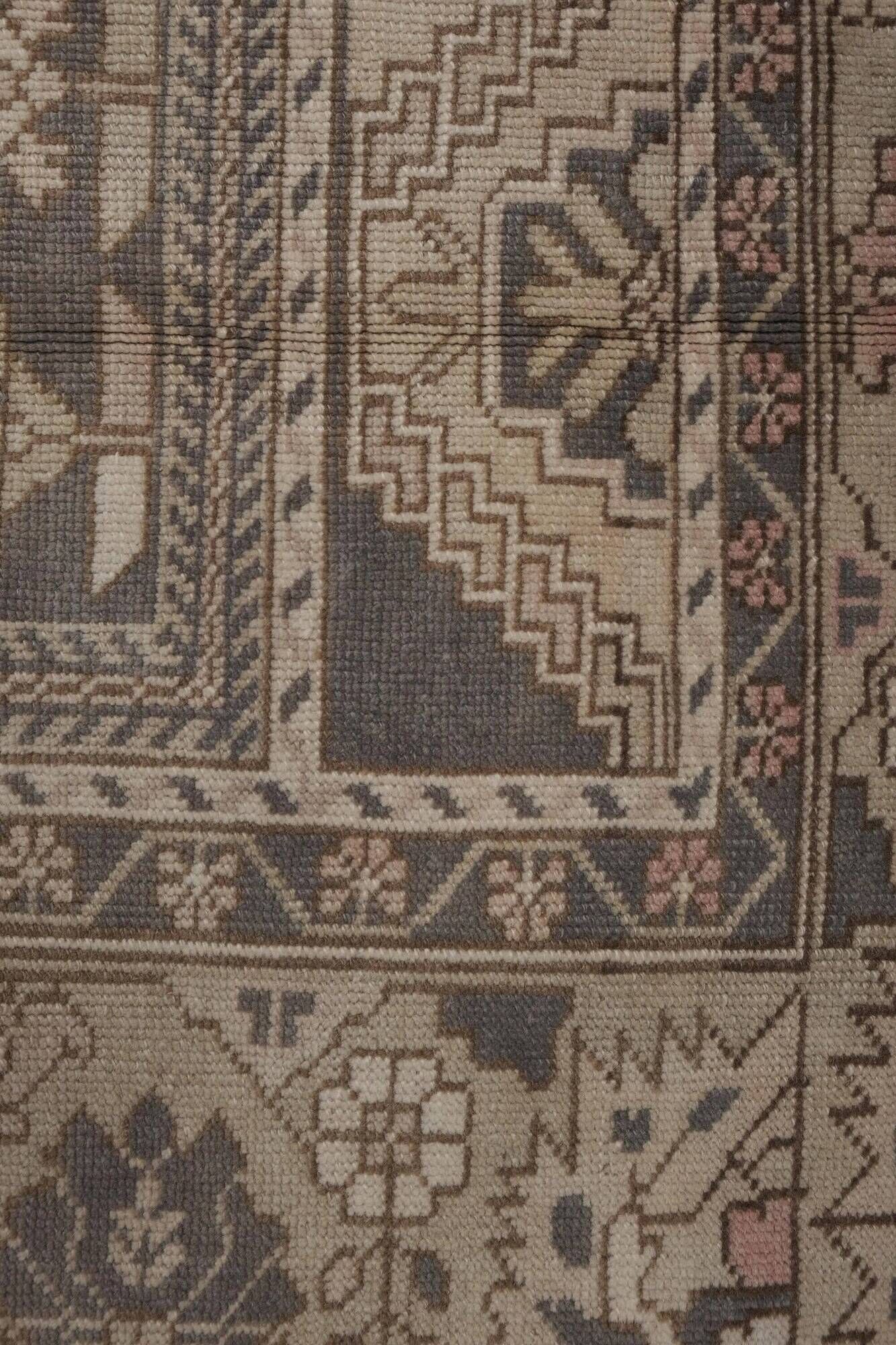Tapis turc vintage fait main 232x372 cm