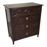 Particularly cool English chest of drawers. Dated (Charles 2 era). Made of solid oak with beautiful patina.