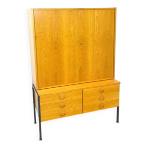 Meuble en placage Hellerau - acier