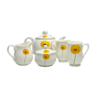 Porcelain tea set "Exclusive for Dandy Lines - England" 1970s