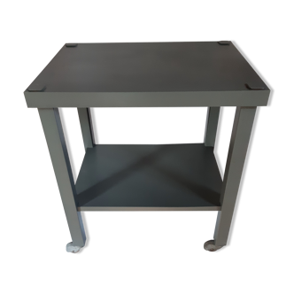 Iron desk table with wheels