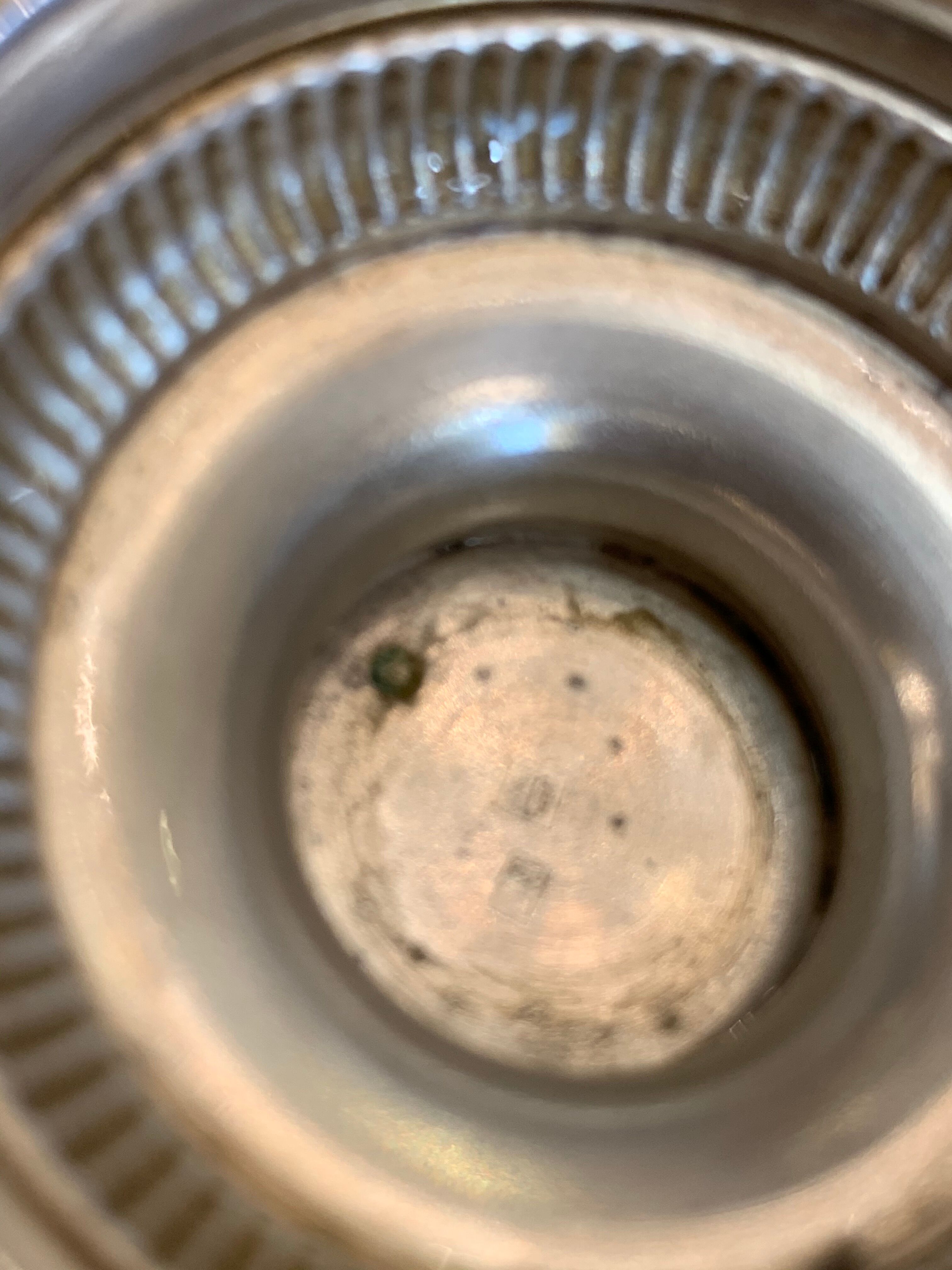 Silver metal saleron
