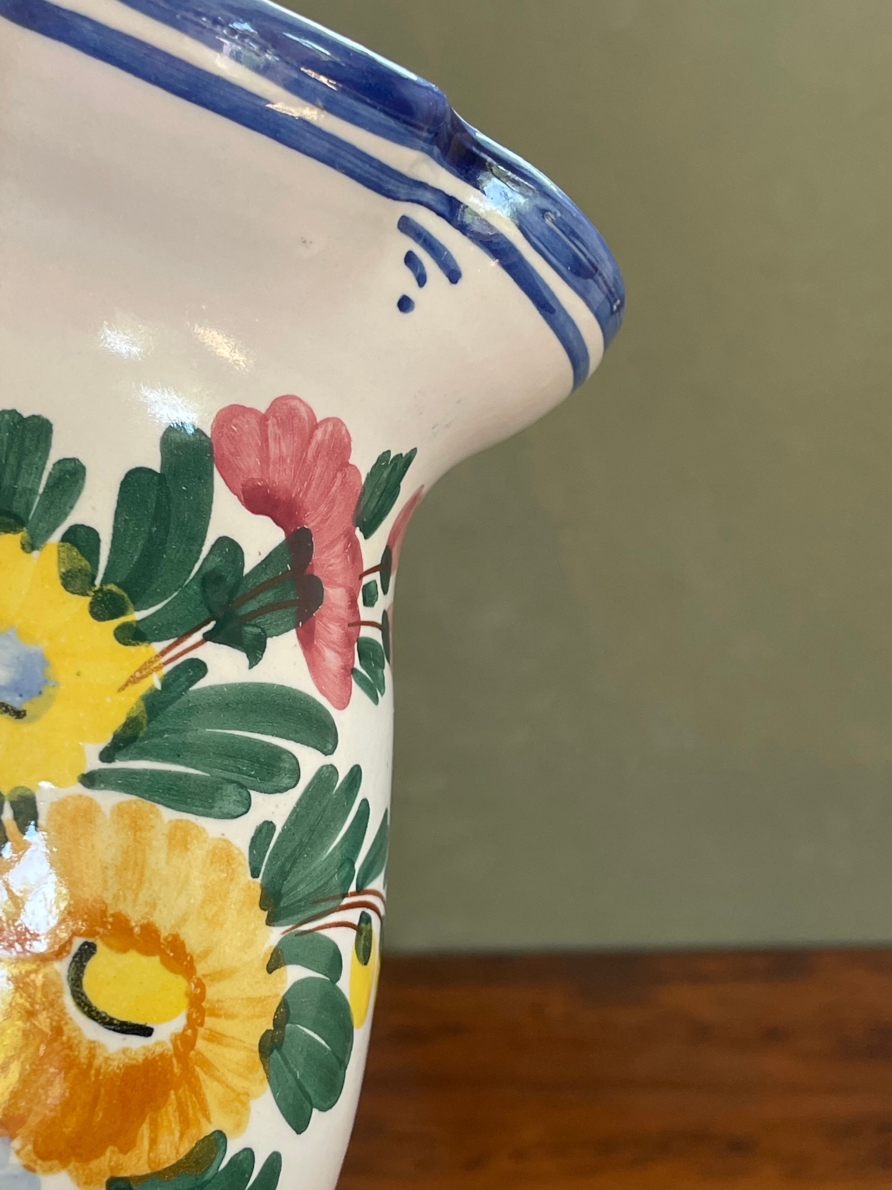 Signed hand made jar with floral motiv Country Side