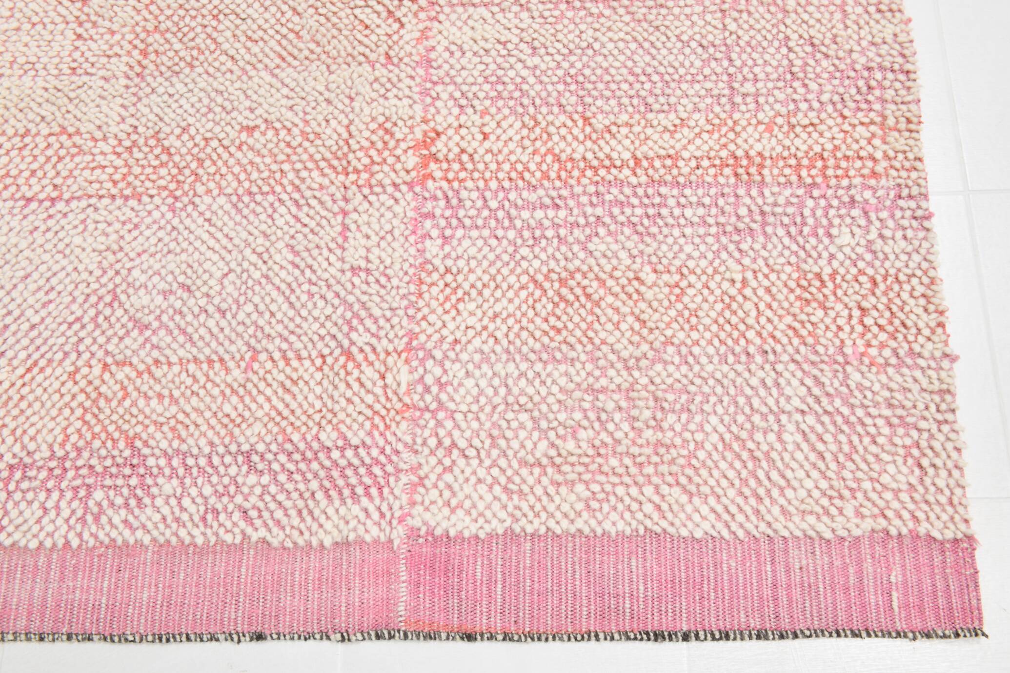 Oversize Pink Kilim Rug, 265x322Cm