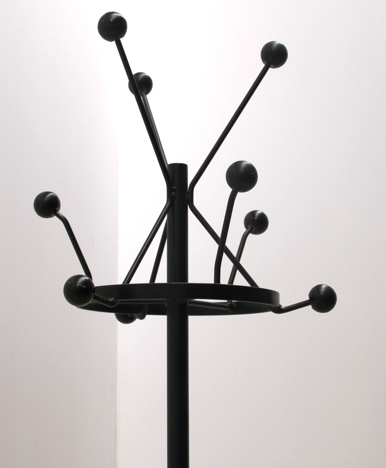 Metal design coat rack
