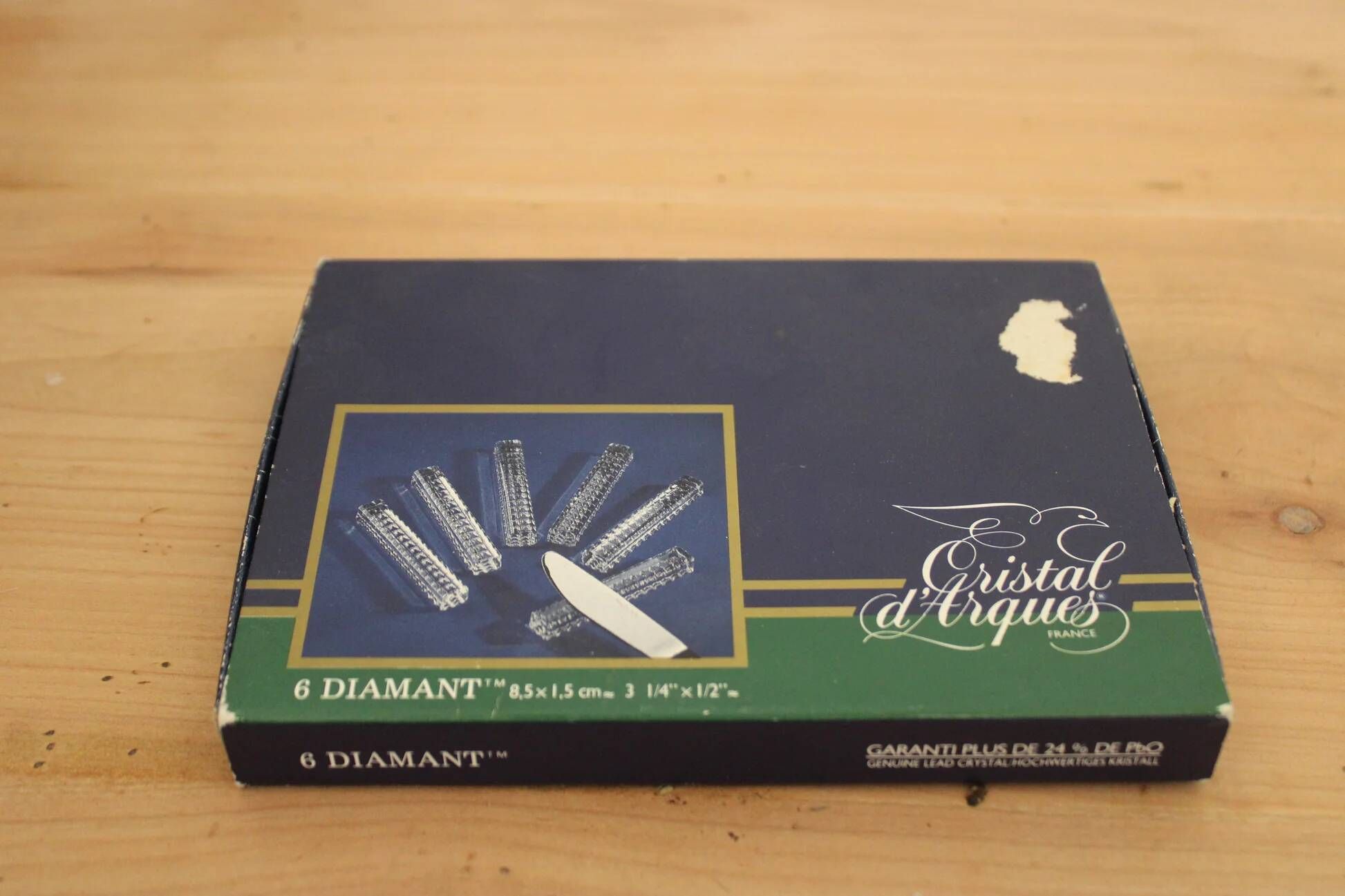 Set of 6 Cristal d'Arques knife rests model Diamond with original box.