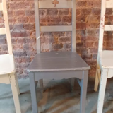 Set of 3 country chairs