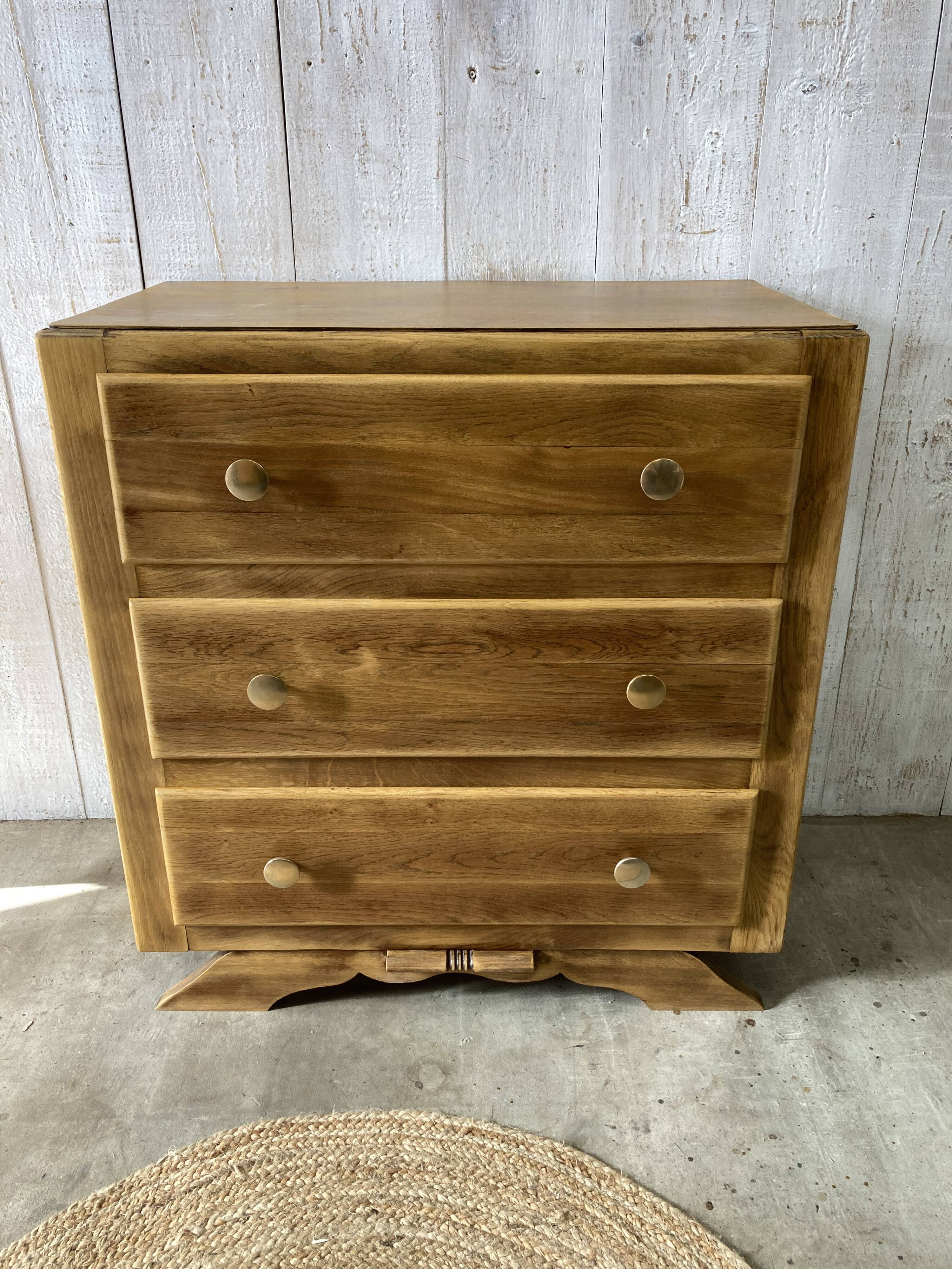 Vintage chest of drawers