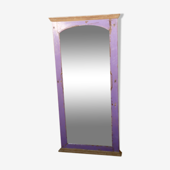 Miroir en teck birman avec patine mauve