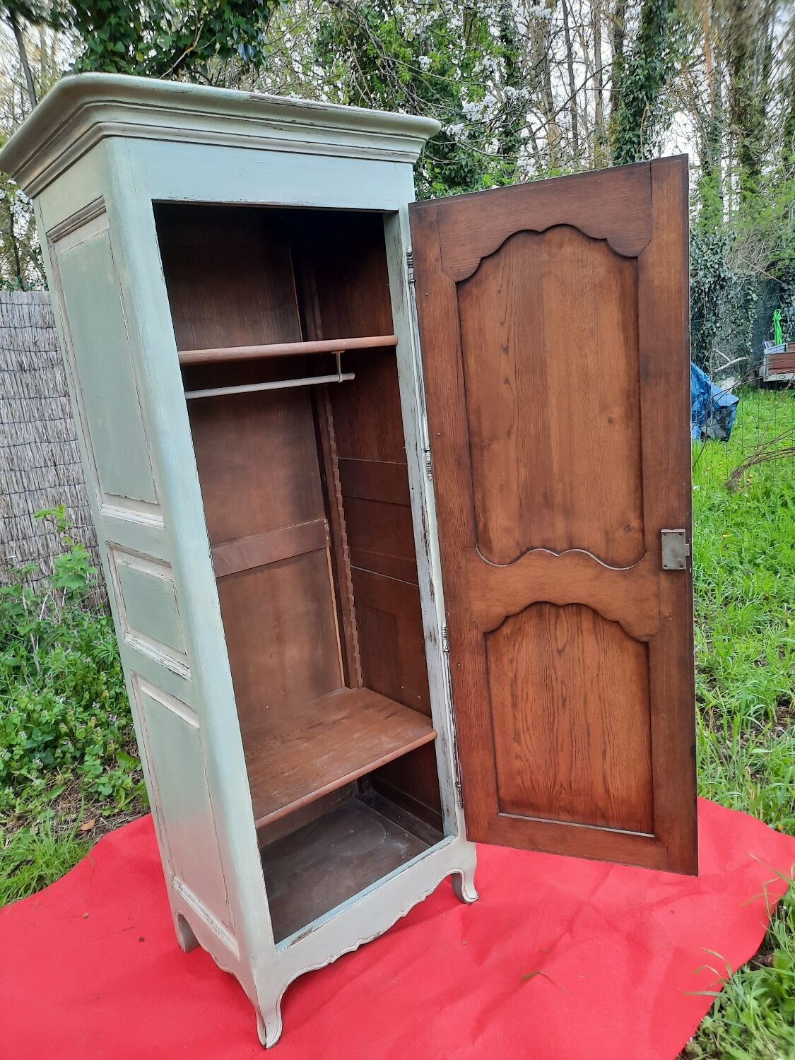 Bonnetière ancienne patinée