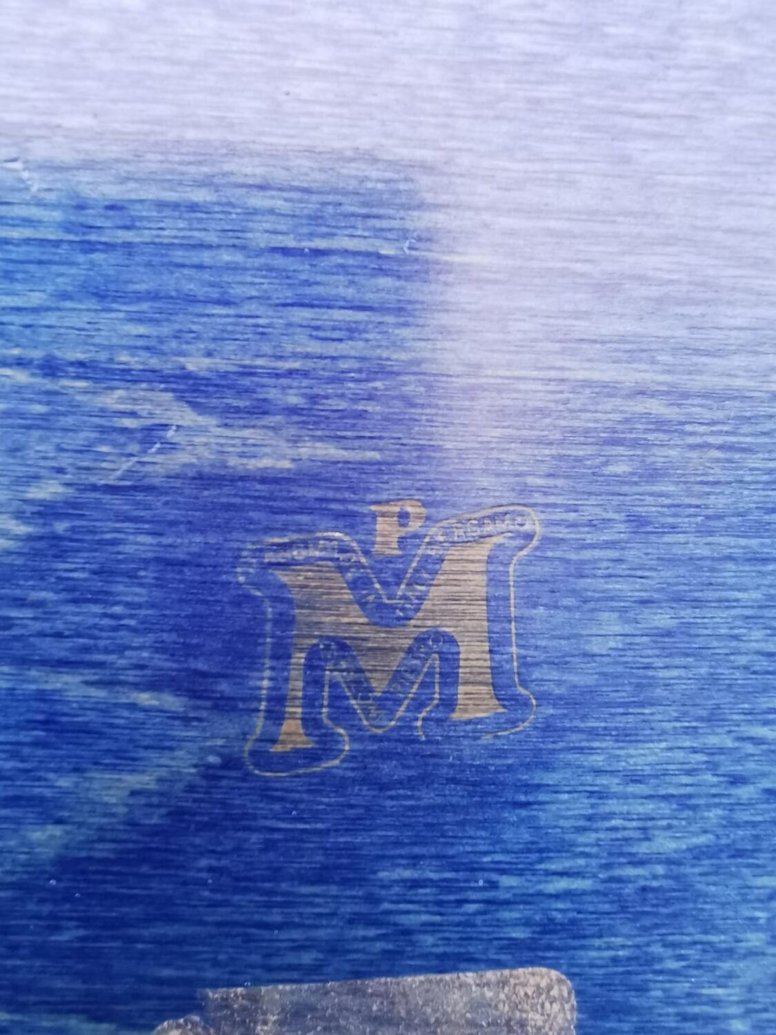 Wooden top Pietro Manzoni