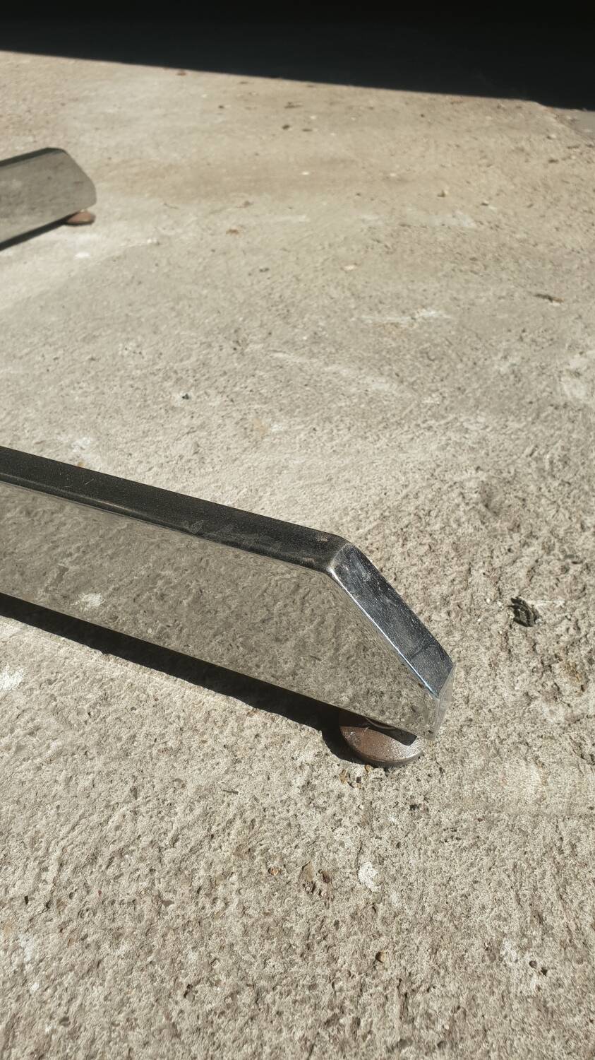 Round dining table Roche Bobois 1970