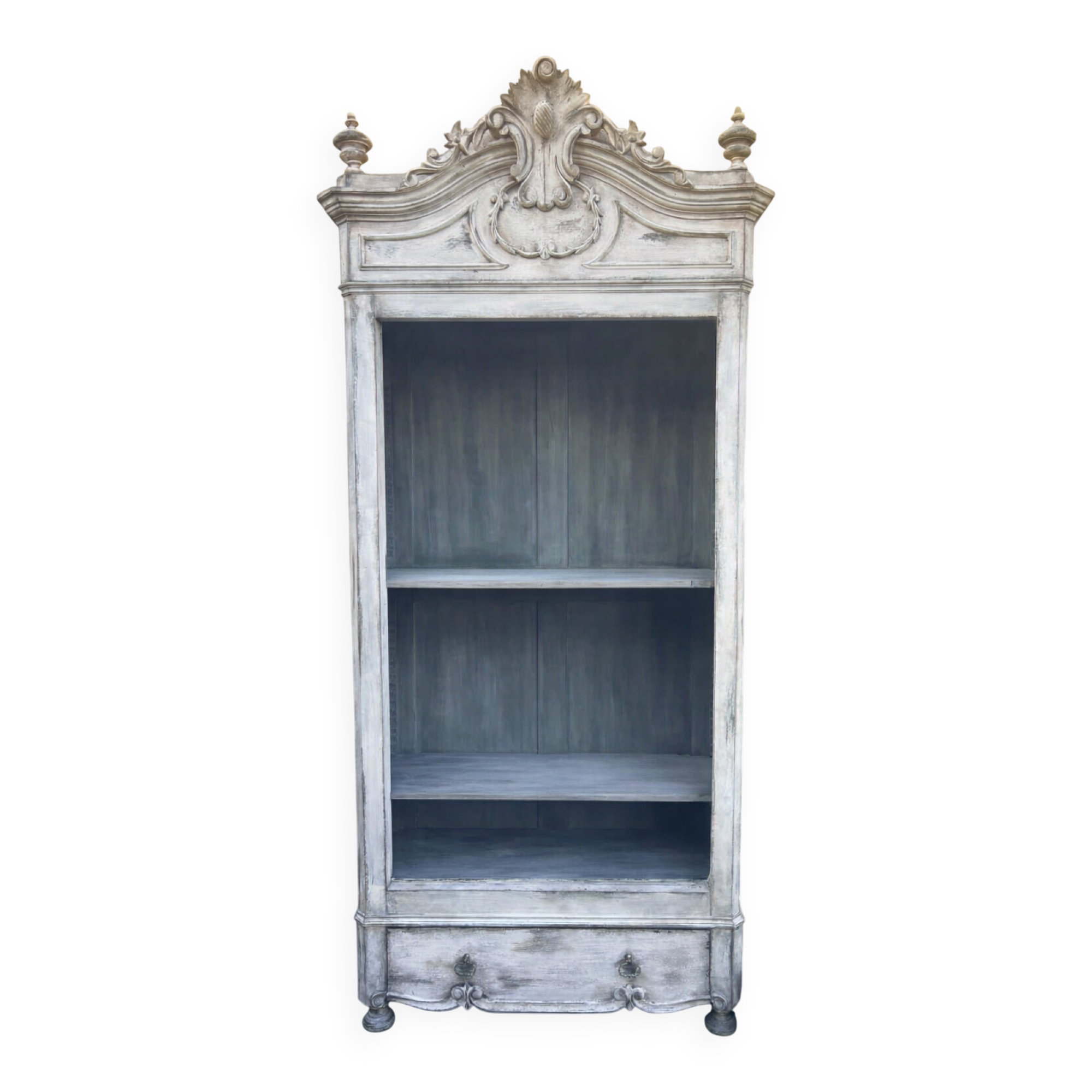 Patinated Tuscan-style bonnetière