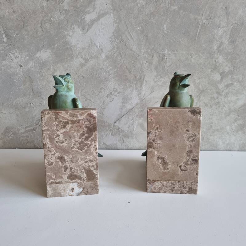 Bookends