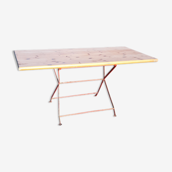 Table de bistrot repliable