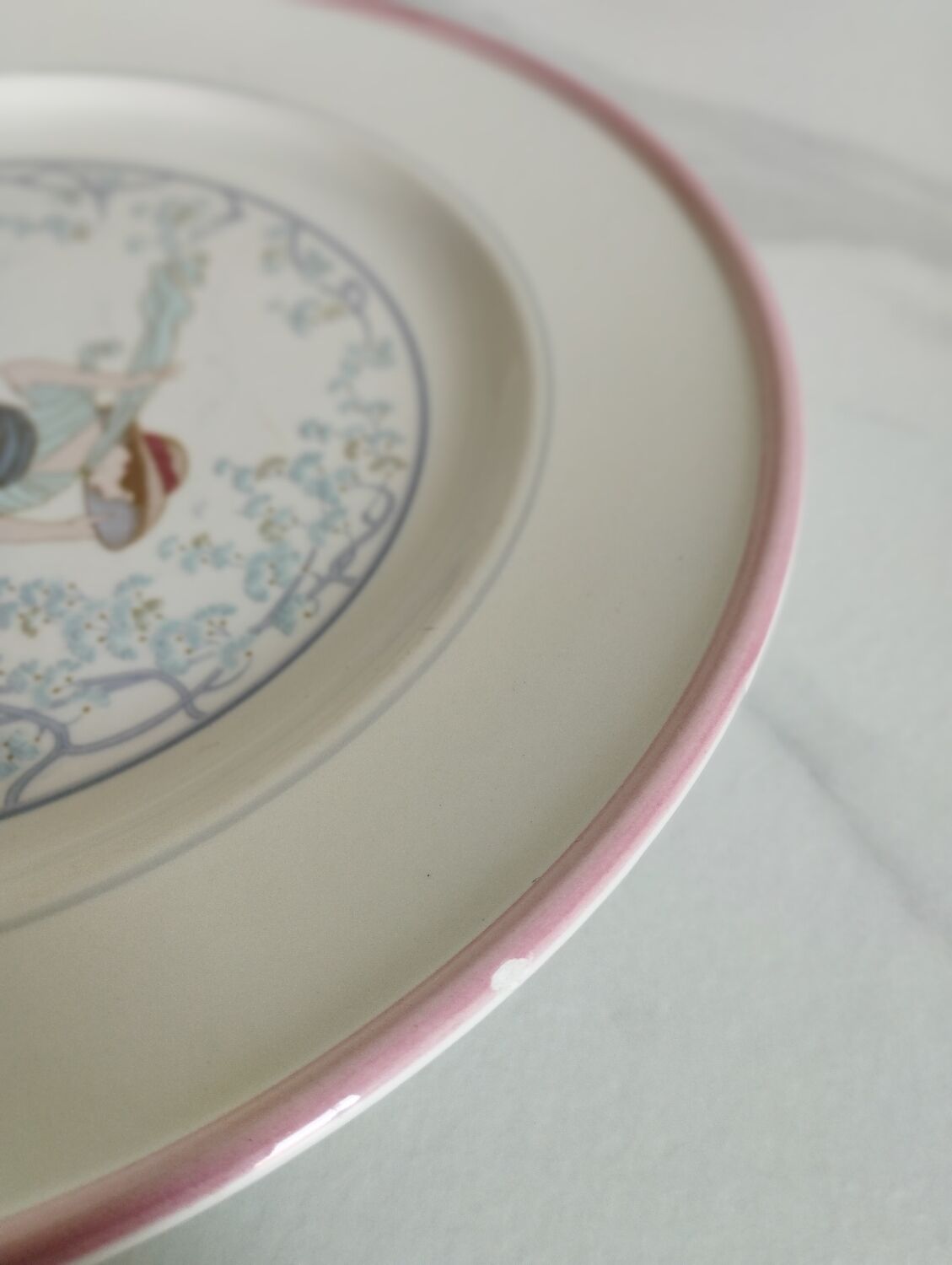 Primula art nouveau style dinner plates