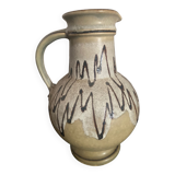 Sandstone pitcher