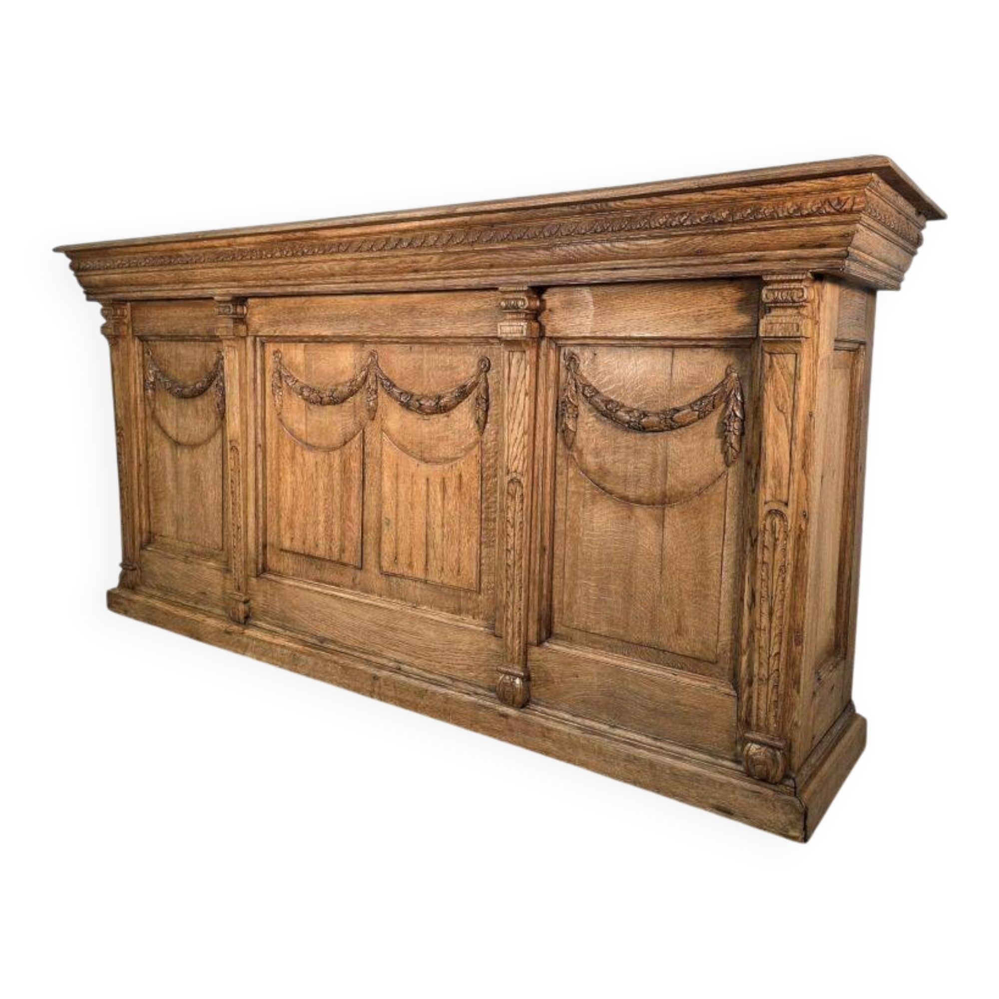 Important oak bar from a café around 1900.