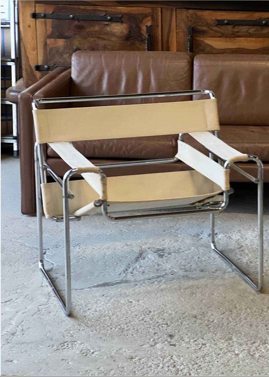 Wassily armchair in Gavina edition canvas