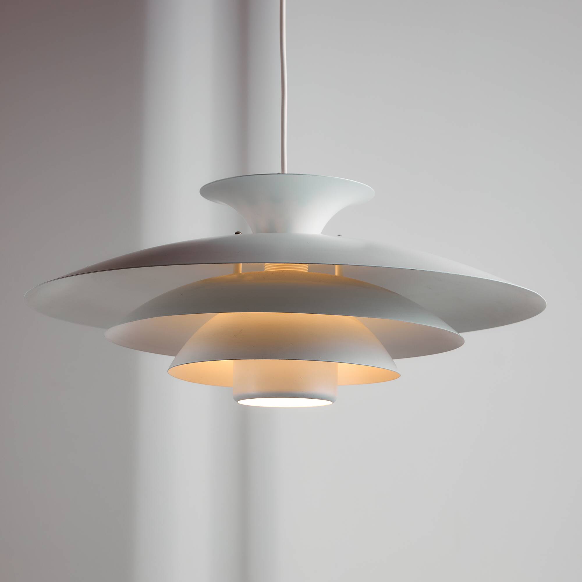 Type 304 pendant by Top-Lamper