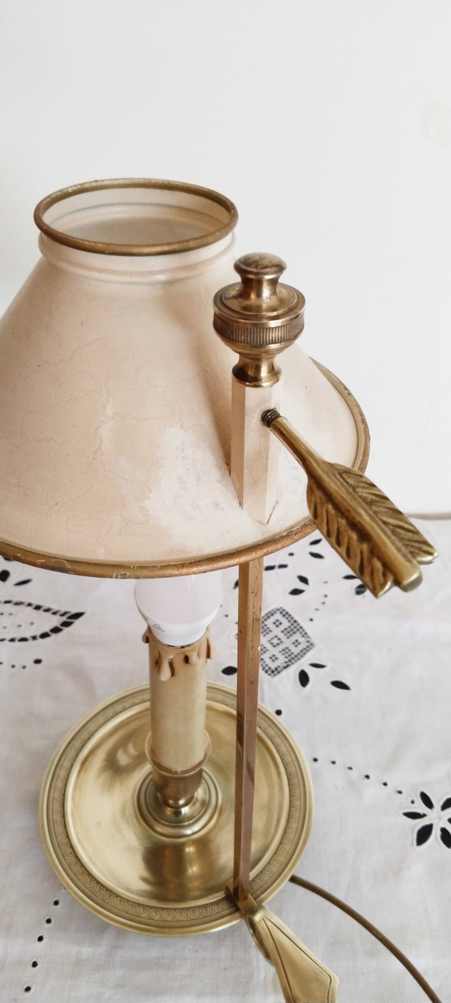 Gilded bronze hot water bottle lamp, Empire style, beige metal lampshade